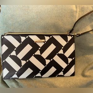 Trina Turk Accessories Bag gold zipper closure and badge